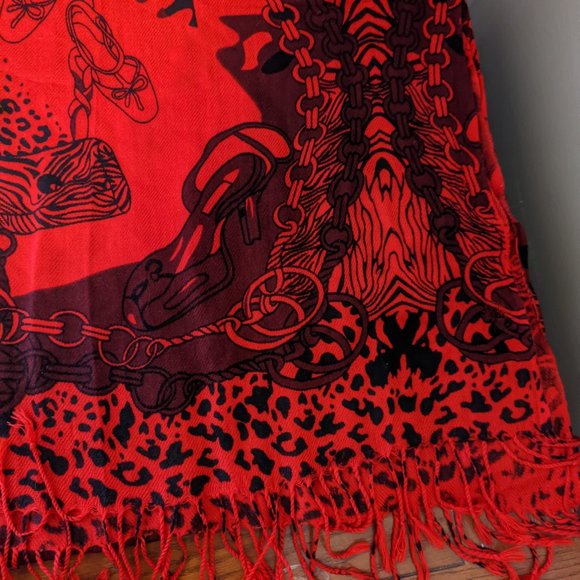 Ladies Red & Black Hat Shoes Chain Screen Print Fringed Throw Scarf 66" x 29" - Picture 7 of 8